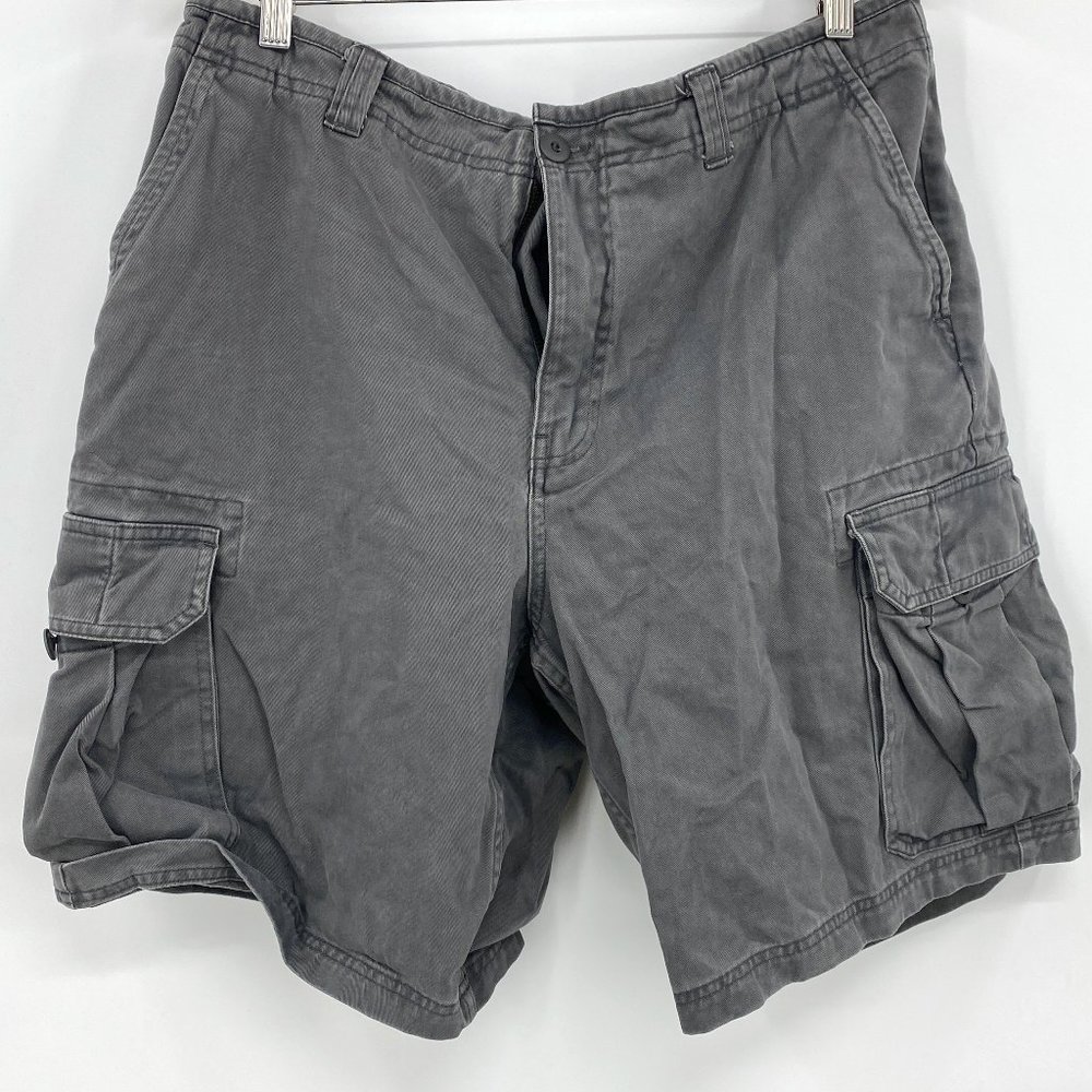 Gap Men's Casual Khaki Gray Cargo Shorts 35"